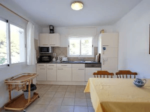 Casa unifamiliar en venta en Altea la Vella en una doble parcela con casa de huéspedes separada.