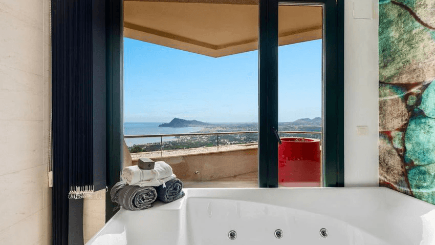 Impresionante ático dúplex con vista panoramicas al mar en Altea