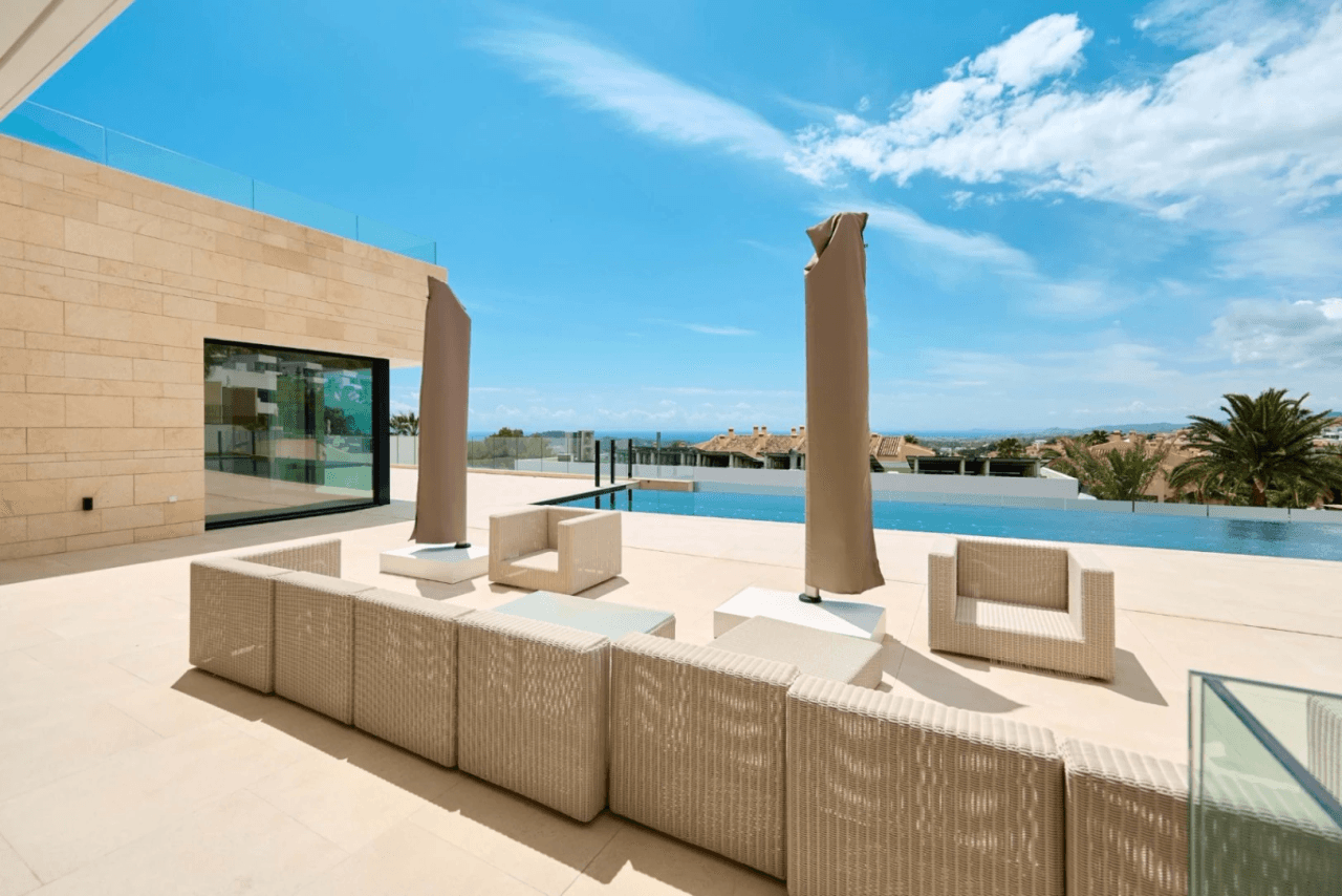 Villa de lujo moderno en Sierra Cortina Benidorm en venta