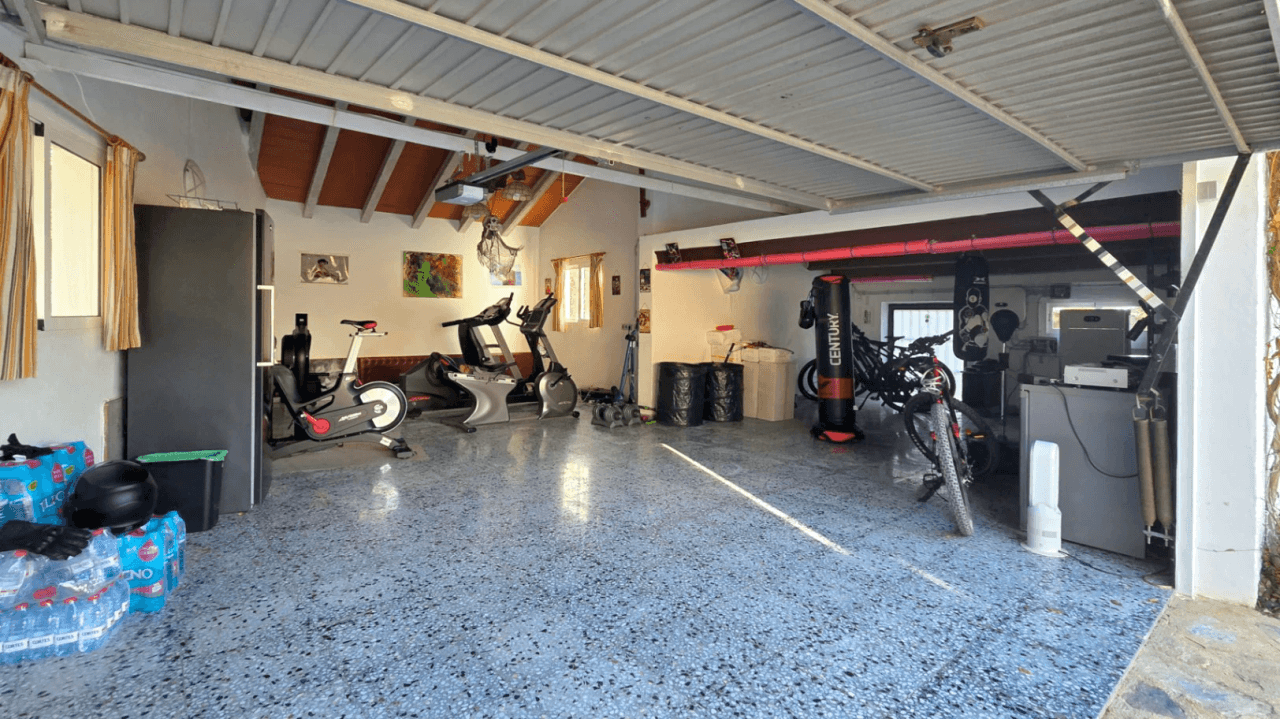 Villa maravillosamente renovada en Altea la Vella con vistas panorámicas al mar en venta