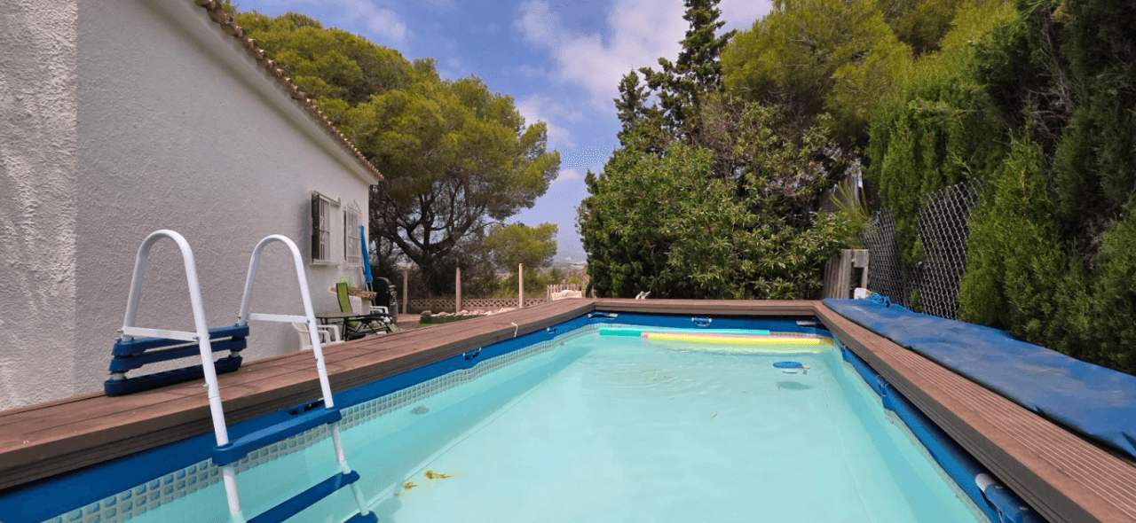 Hermosa casa con excelente terreno en venta en Altea Tosal de Molar