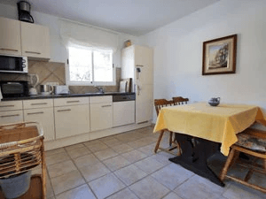 Casa unifamiliar en venta en Altea la Vella en una doble parcela con casa de huéspedes separada.