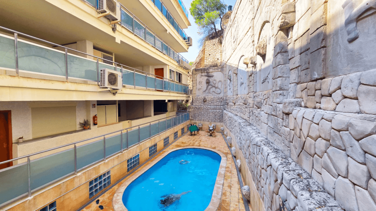 Excepcional ático en primera línea de mar en Altea Mascarat en la Costa Blanca.