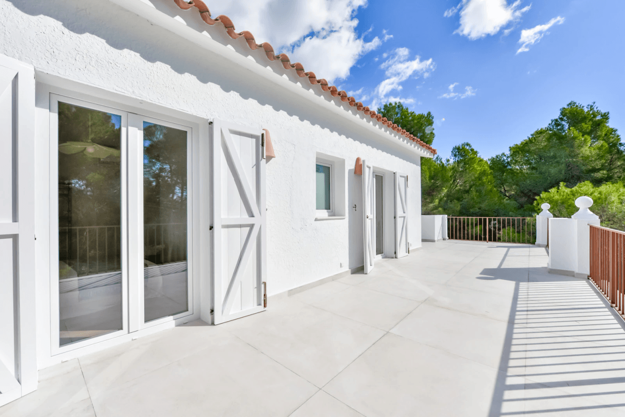 Villa en Altea la Vella reformada junto al Golf Don Cayo