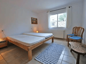 Casa unifamiliar en venta en Altea la Vella en una doble parcela con casa de huéspedes separada.
