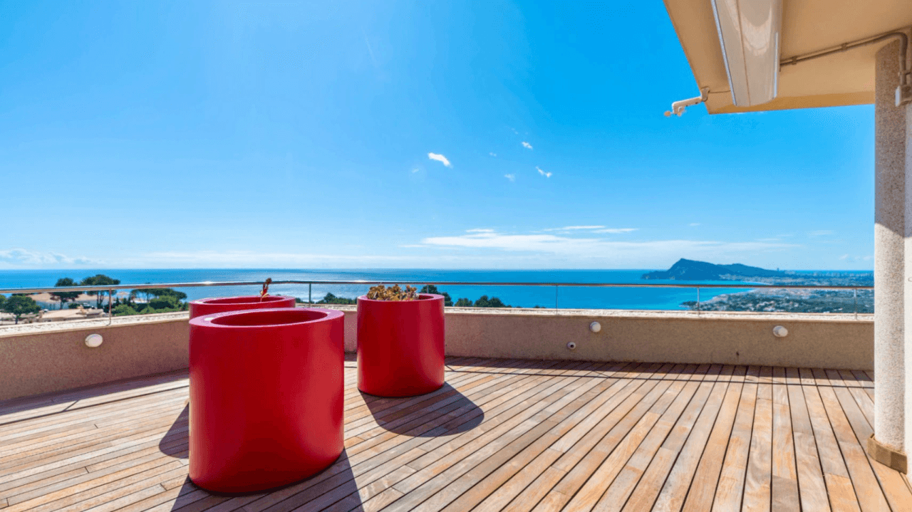 Impresionante ático dúplex con vista panoramicas al mar en Altea