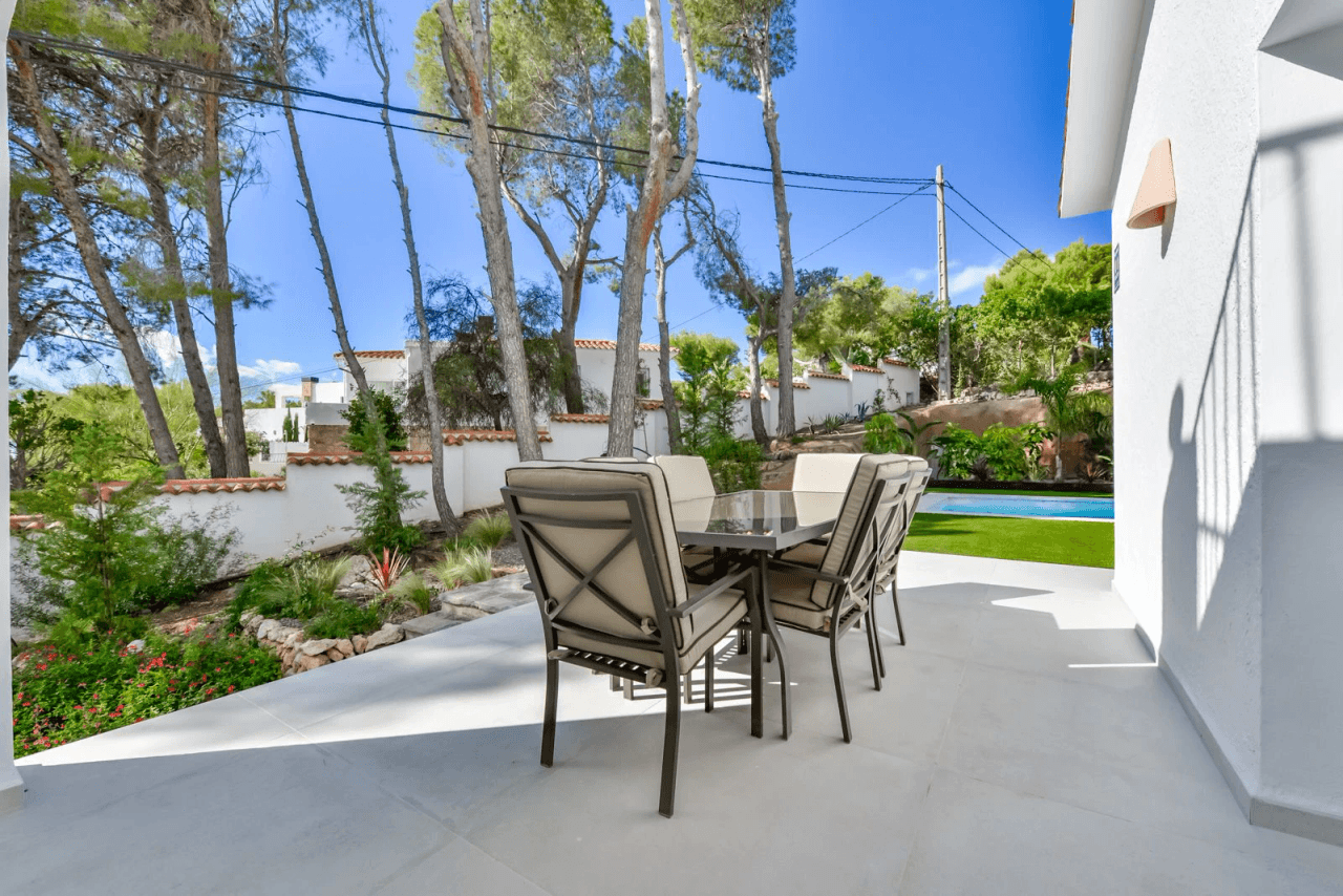 Villa en Altea la Vella reformada junto al Golf Don Cayo
