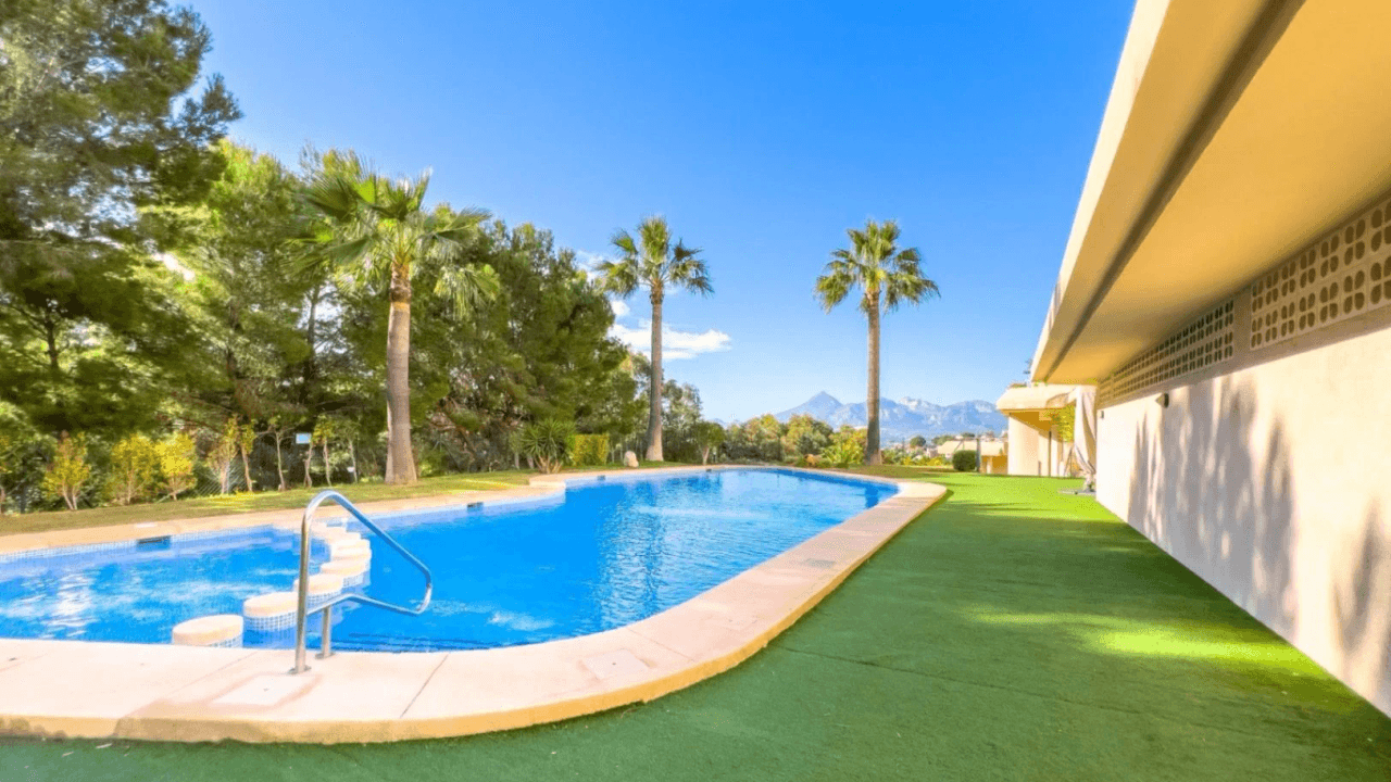 Impresionante apartamento en venta en Altea - Villa Marina Golf